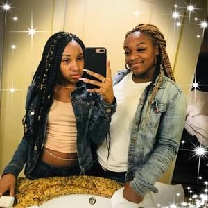 Meet your Posher, Monie